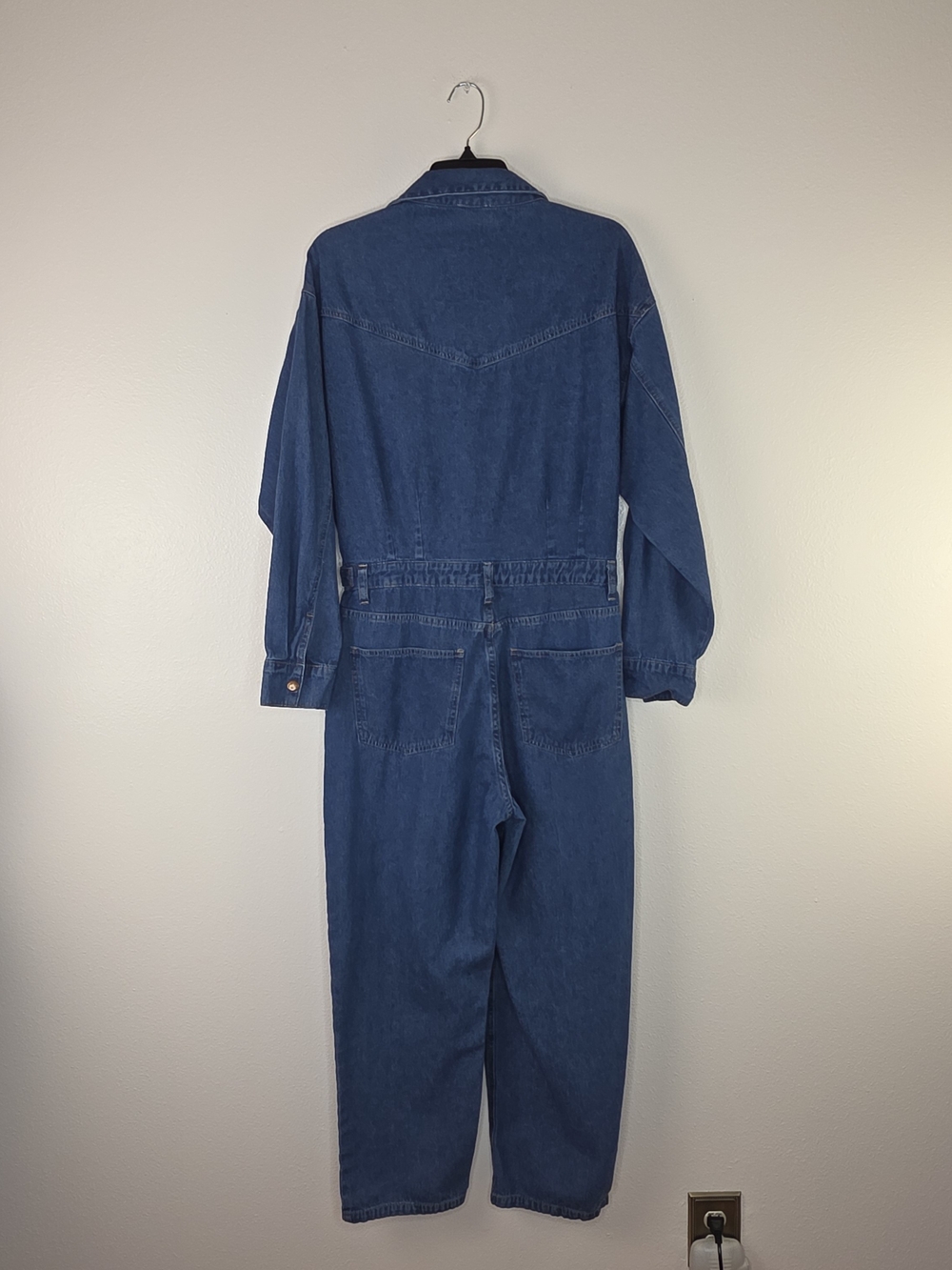 NWOT Miou Muse Classic Blue Denim Jean Jumpsuit With Snap Close Size Large - Picture 7 of 13